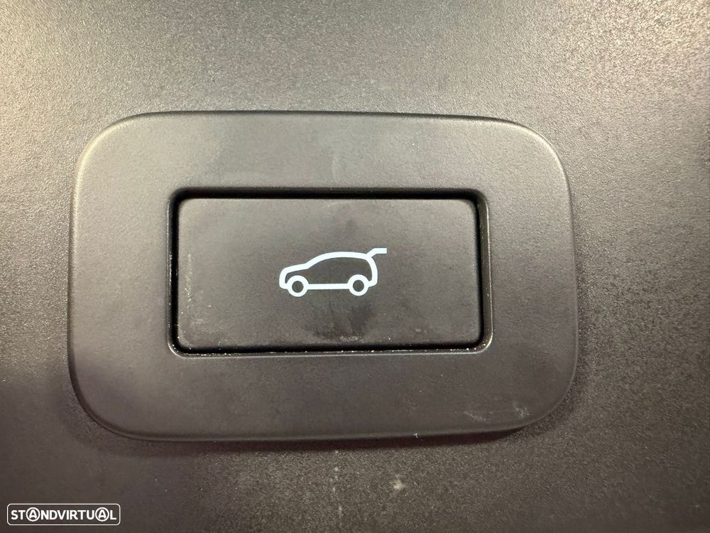 Land Rover Range Rover Evoque 1.5 P300e AWD R-Dynamic SE Auto - 28