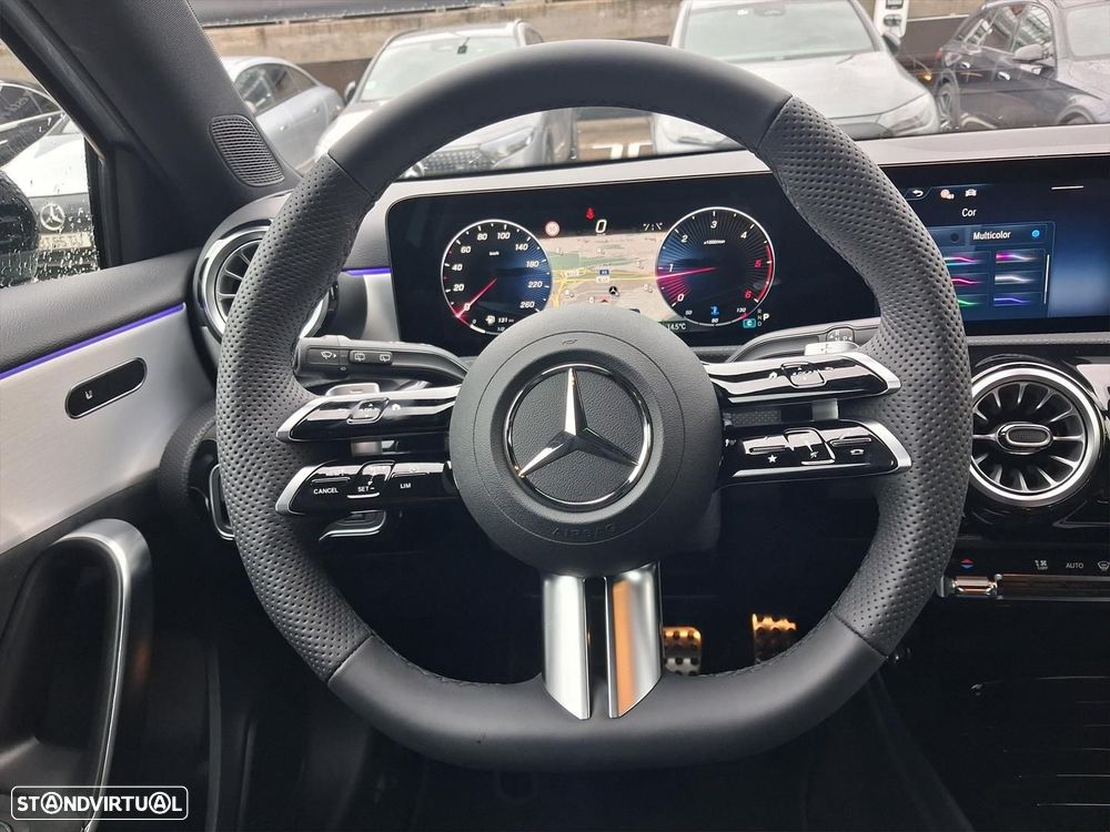 Mercedes-Benz A 180 - 42