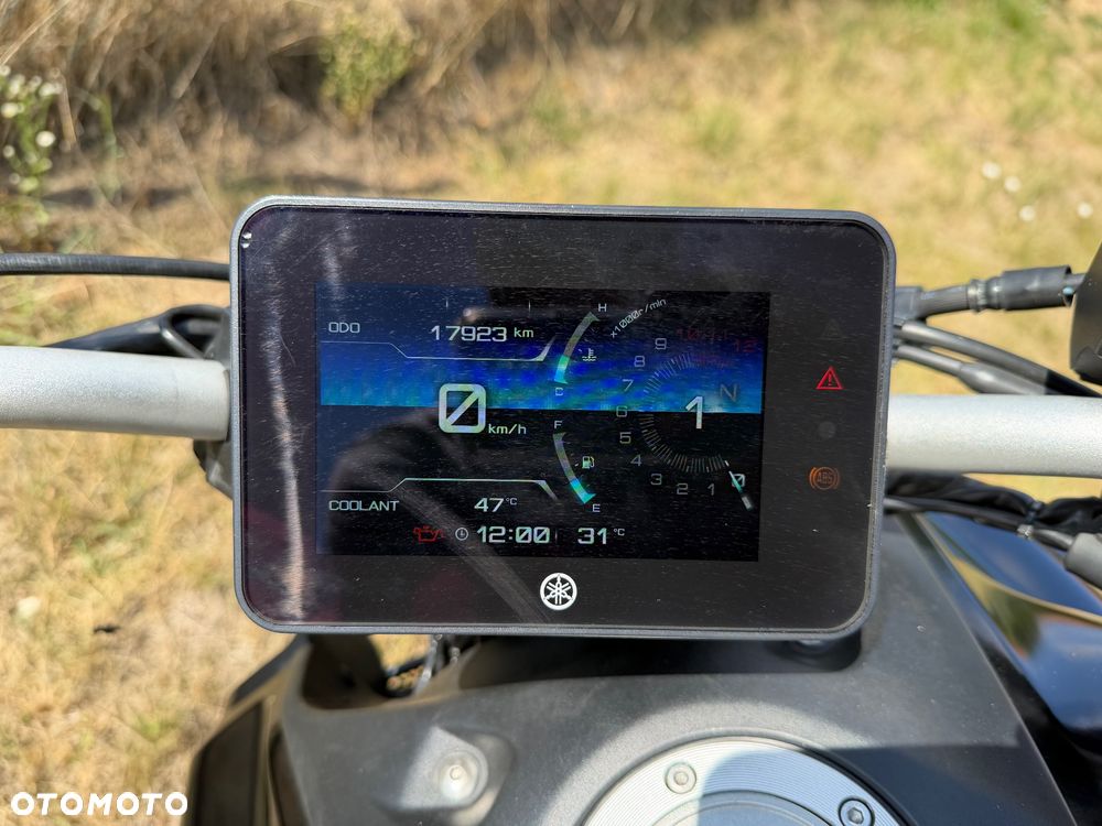 Yamaha MT - 7