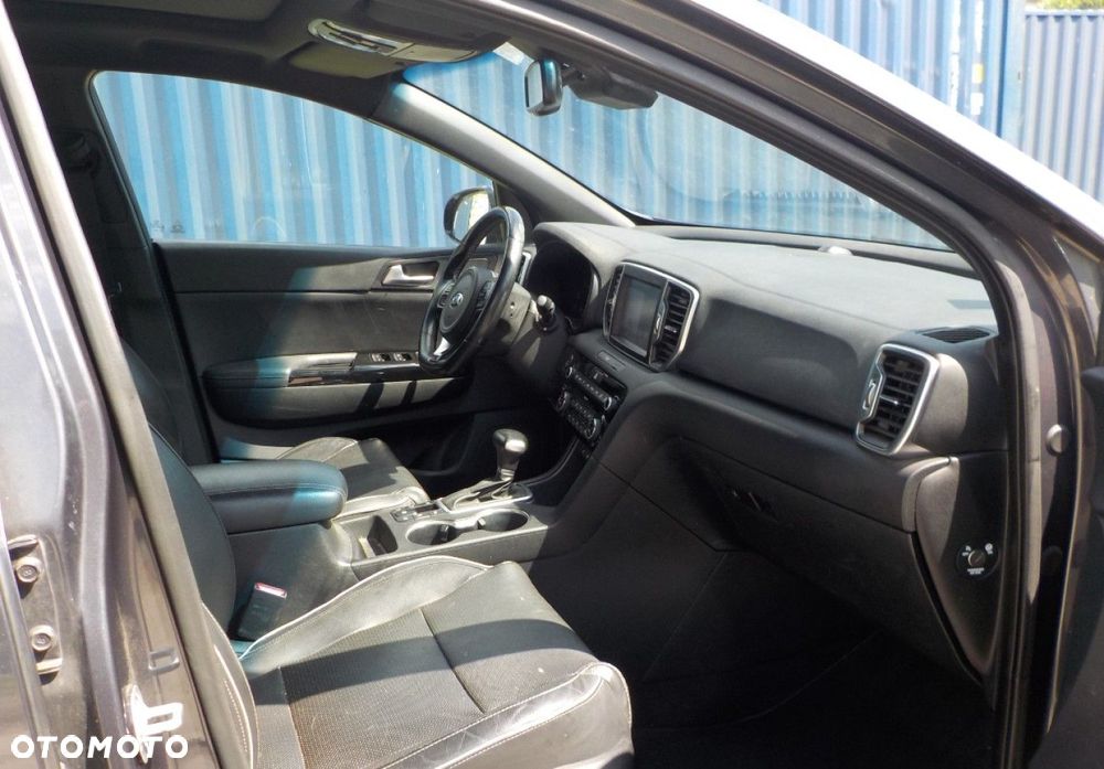 Kia Sportage - 15