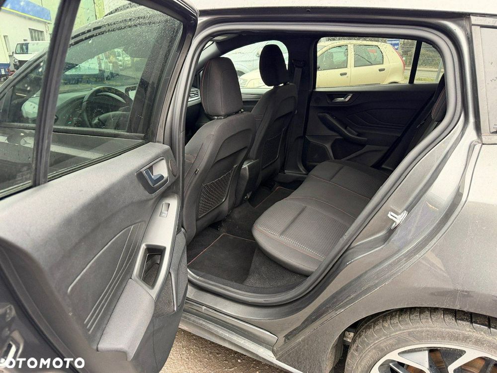 Ford Focus - 20