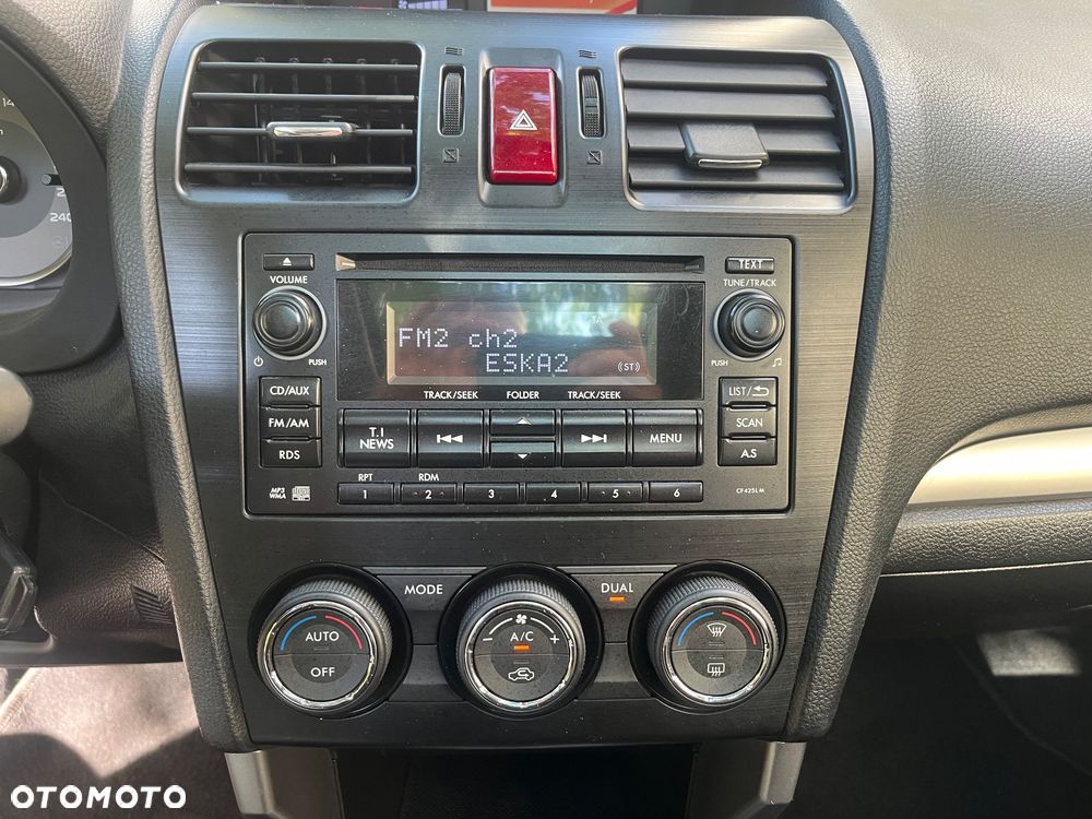 Subaru Forester 2.0i Exclusive Lineartronic - 19