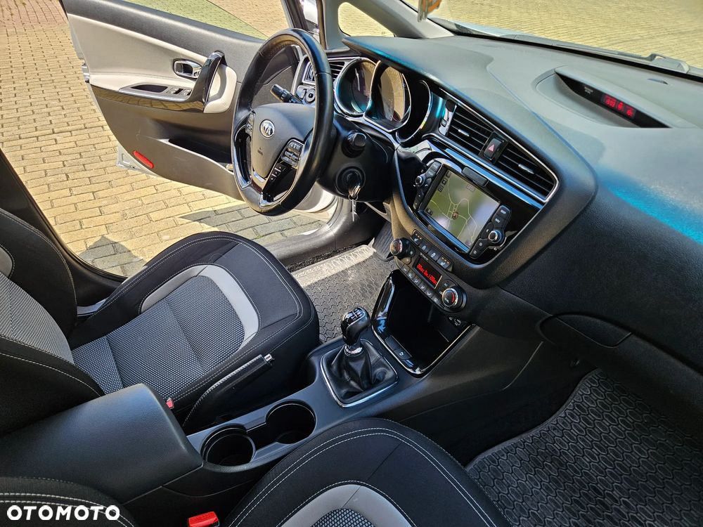 Kia Ceed 1.6 GDI L Business Line - 35