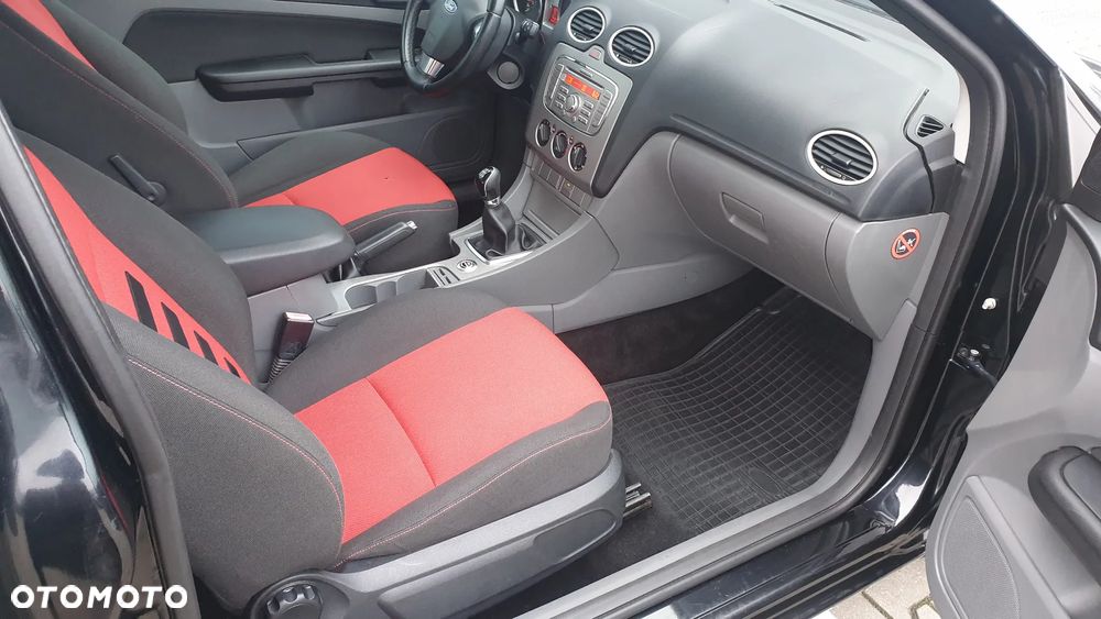 Ford Focus 1.6 Ti-VCT Style - 13