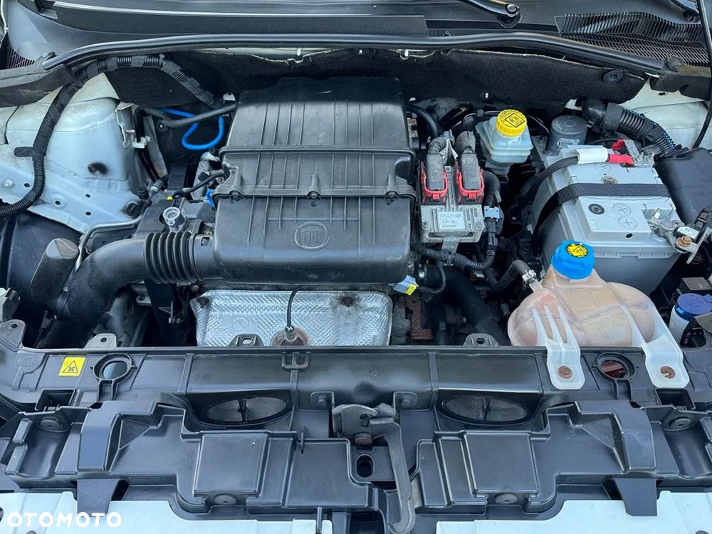 Fiat Punto Evo 1.4 8V Sport Start&Stopp - 32