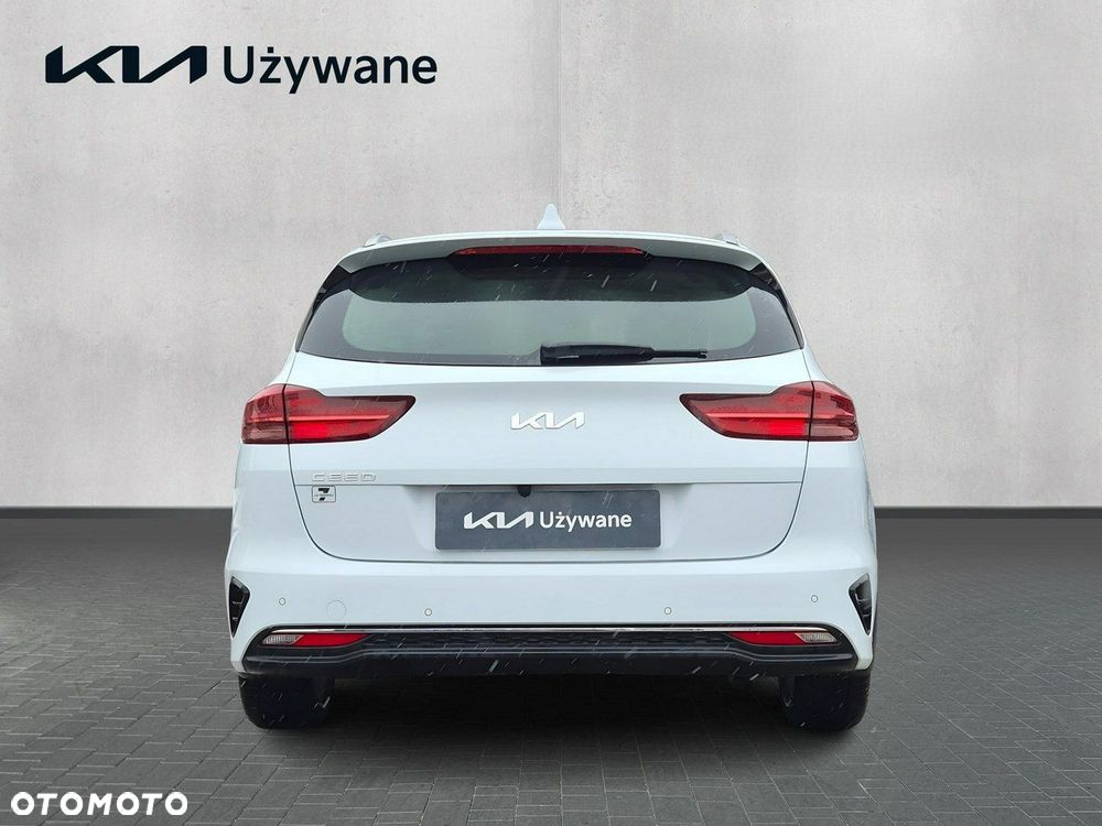 Kia Ceed 1.5 T-GDI M - 5