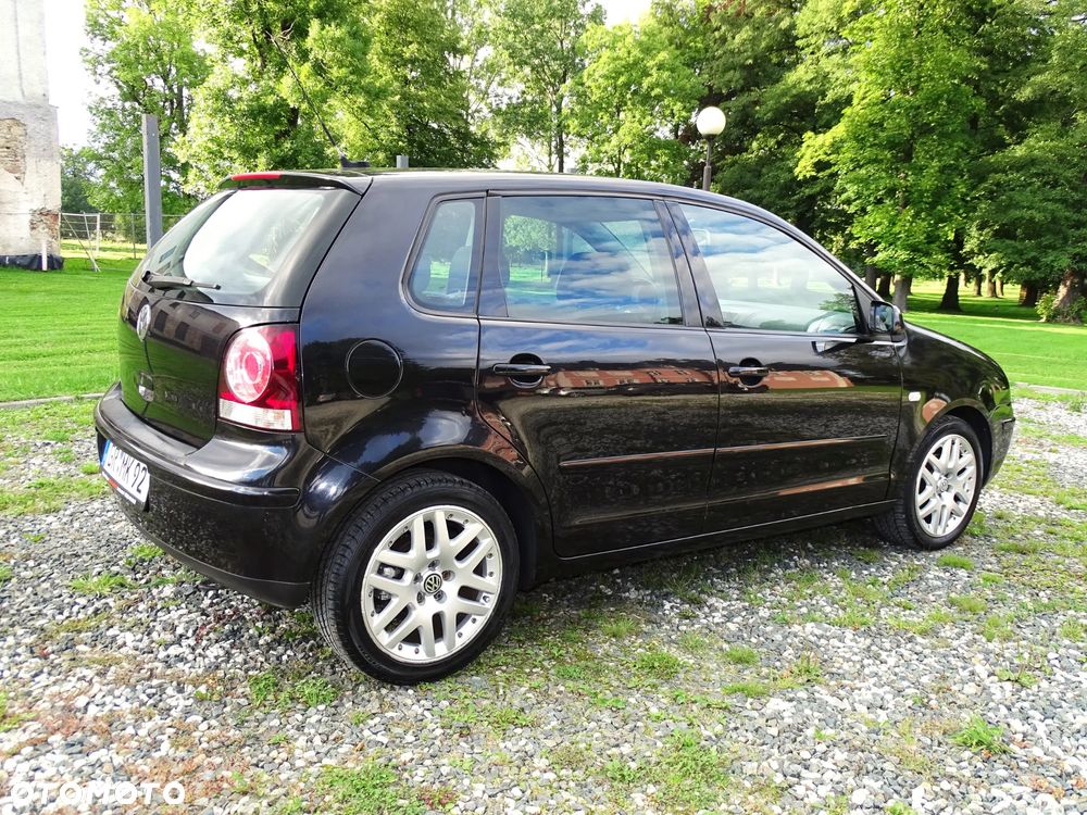 Volkswagen Polo 1.4 16V Highline - 15