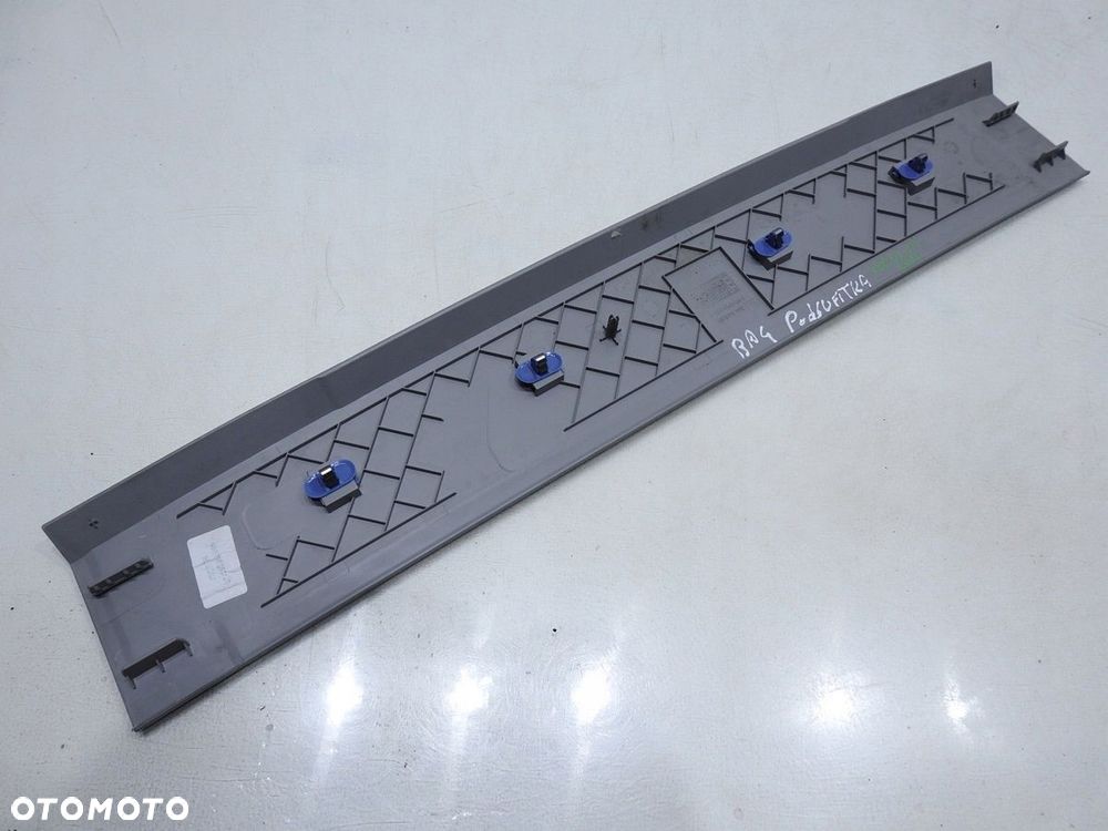 LISTWA PODSUFITKI TYŁ OPEL VECTRA C KOMBI - 4