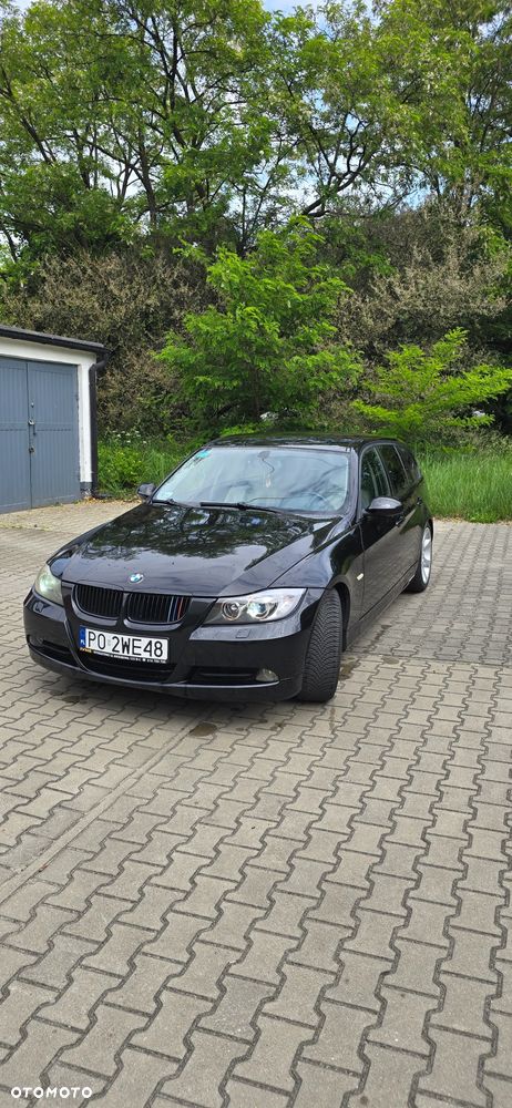 BMW Seria 3 320d - 4