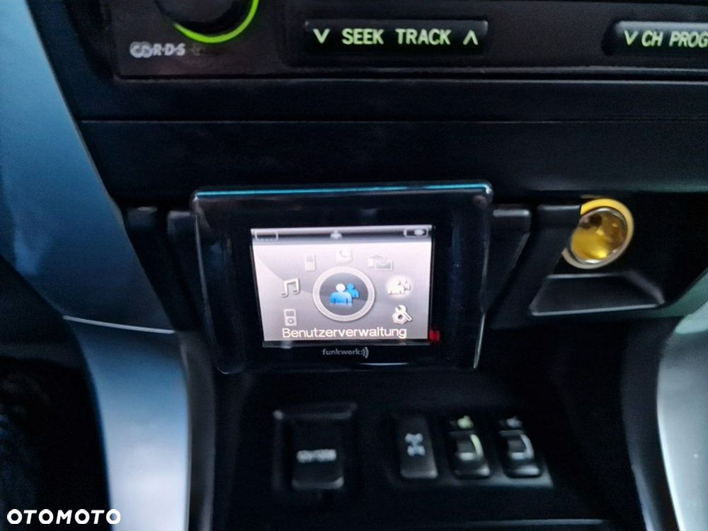 Toyota Land Cruiser 3.0 D Sol Navi Platinium - 27