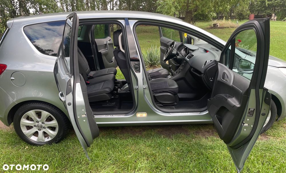 Opel Meriva 1.7 CDTI Cosmo - 9