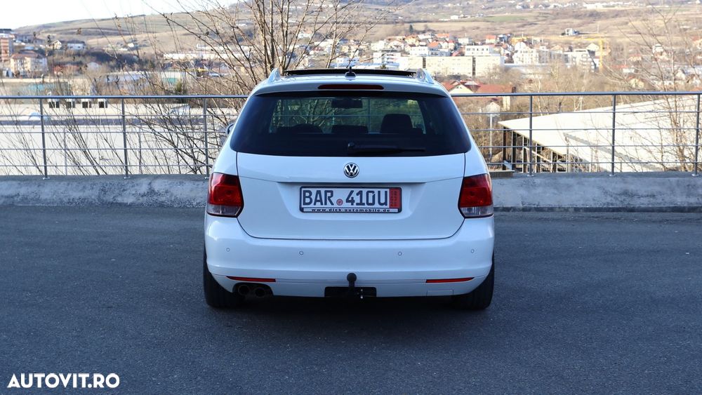 Volkswagen Golf 2.0 TDI Highline - 13