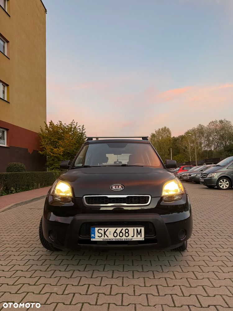 Kia Soul 1.6 CRDi M - 12