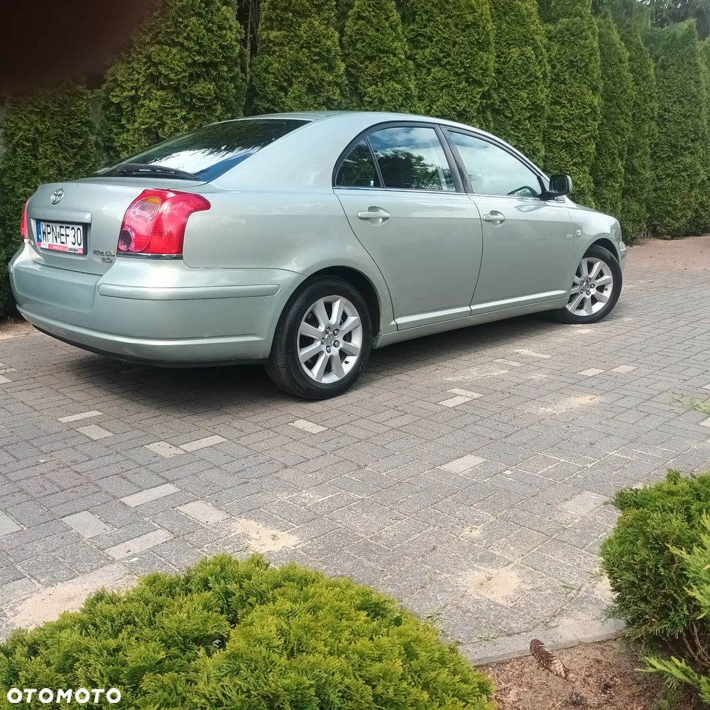 Toyota Avensis 2.0 VVT-i Sol Plus - 7