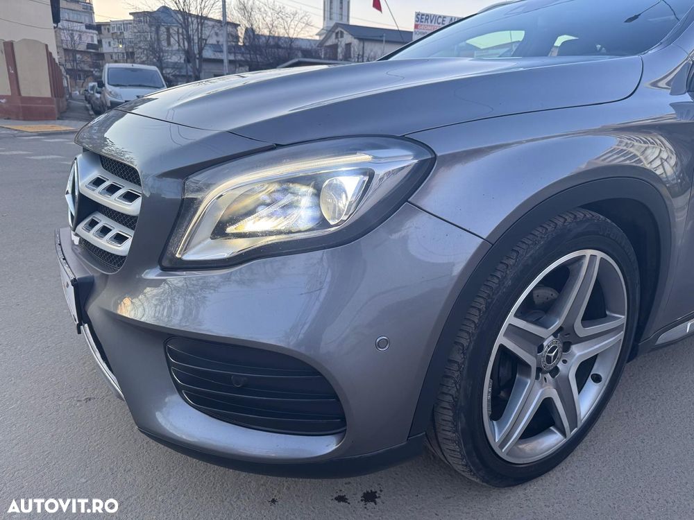 Mercedes-Benz GLA 180 d 7G-DCT AMG Line - 38
