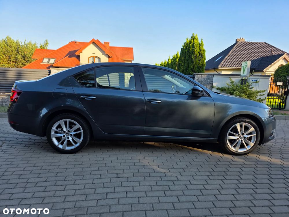 Skoda Octavia 1.5 TSI ACT Style - 5