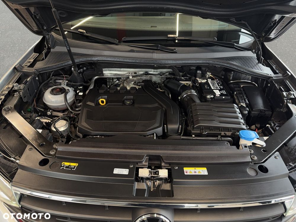 Volkswagen Tiguan - 31