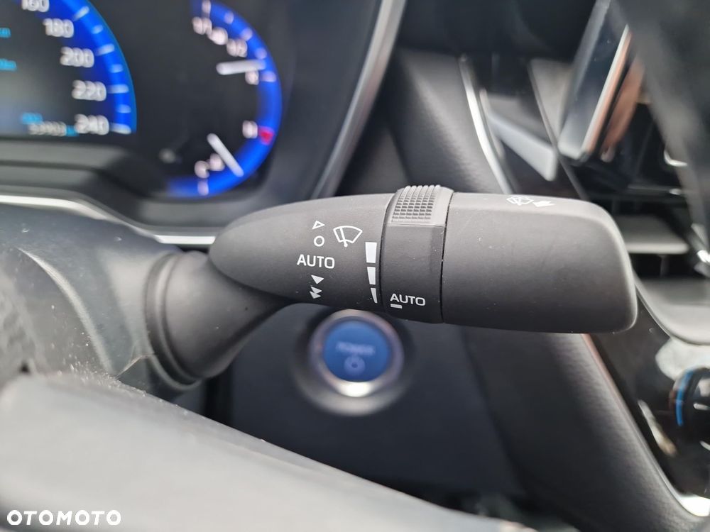 Toyota Corolla 1.8 Hybrid Comfort - 25