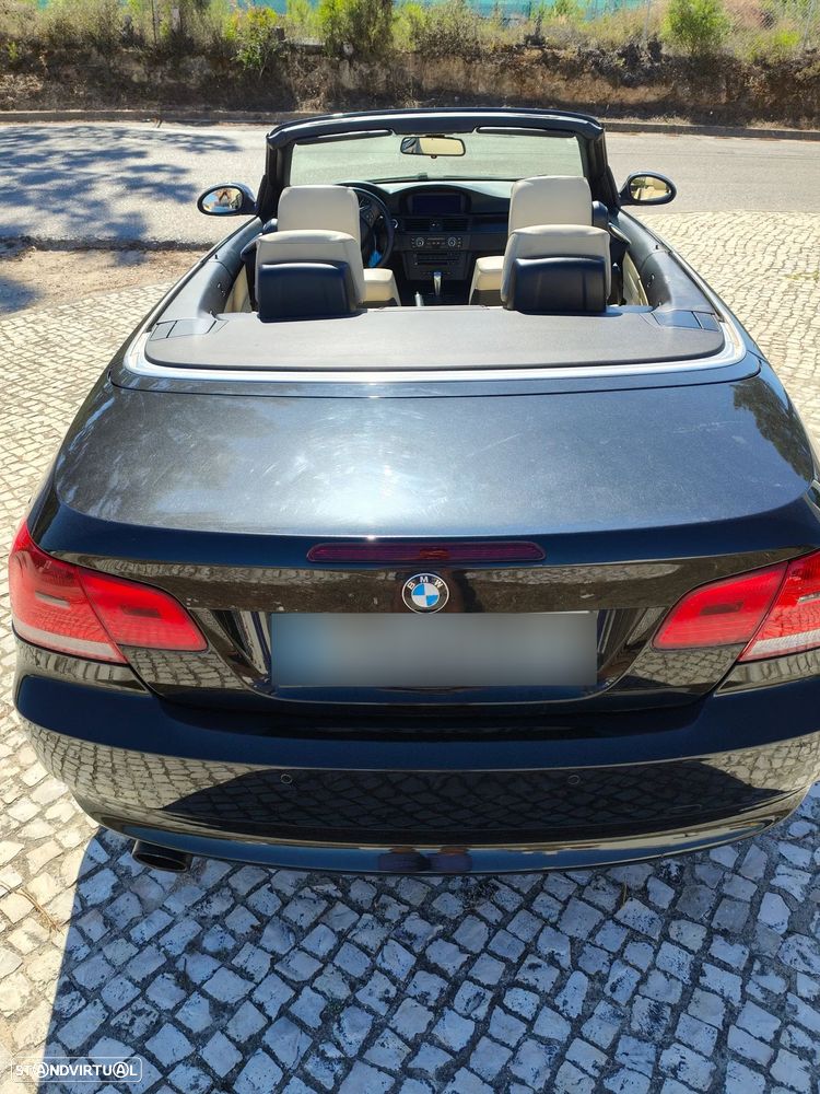 BMW 320 i Cabrio Auto - 13