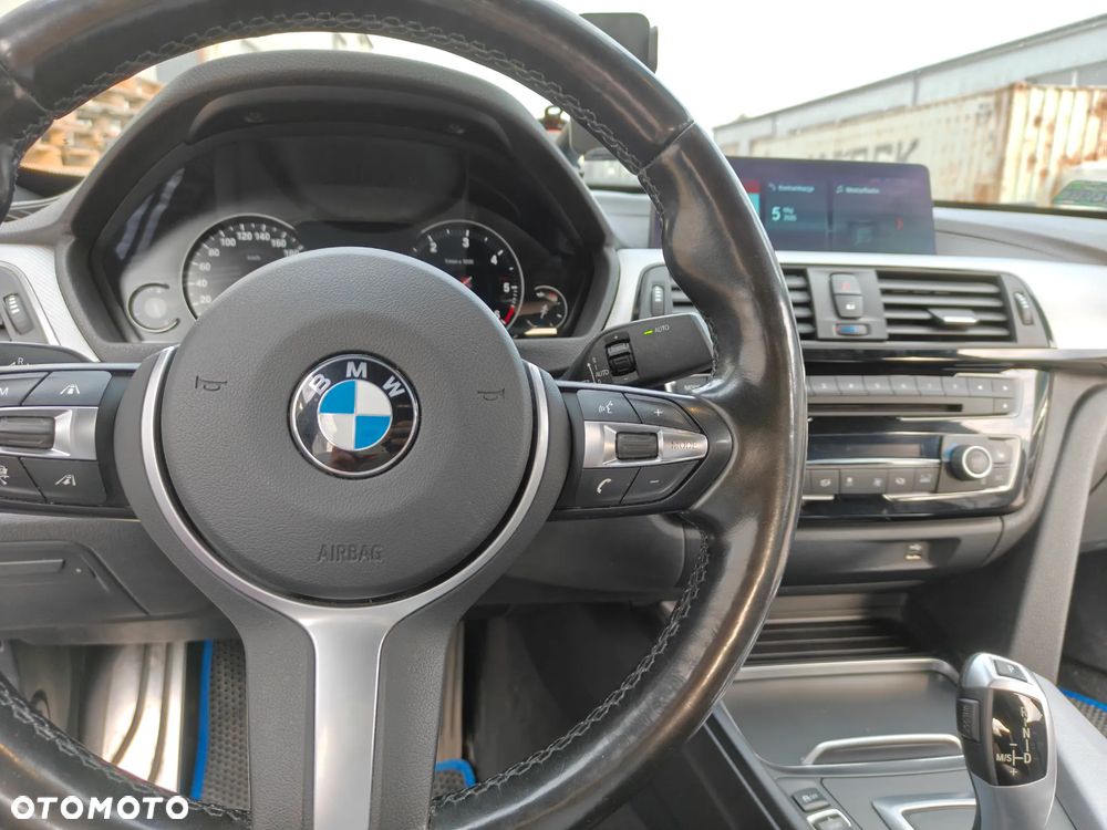 BMW 3GT 320d M Sport - 15