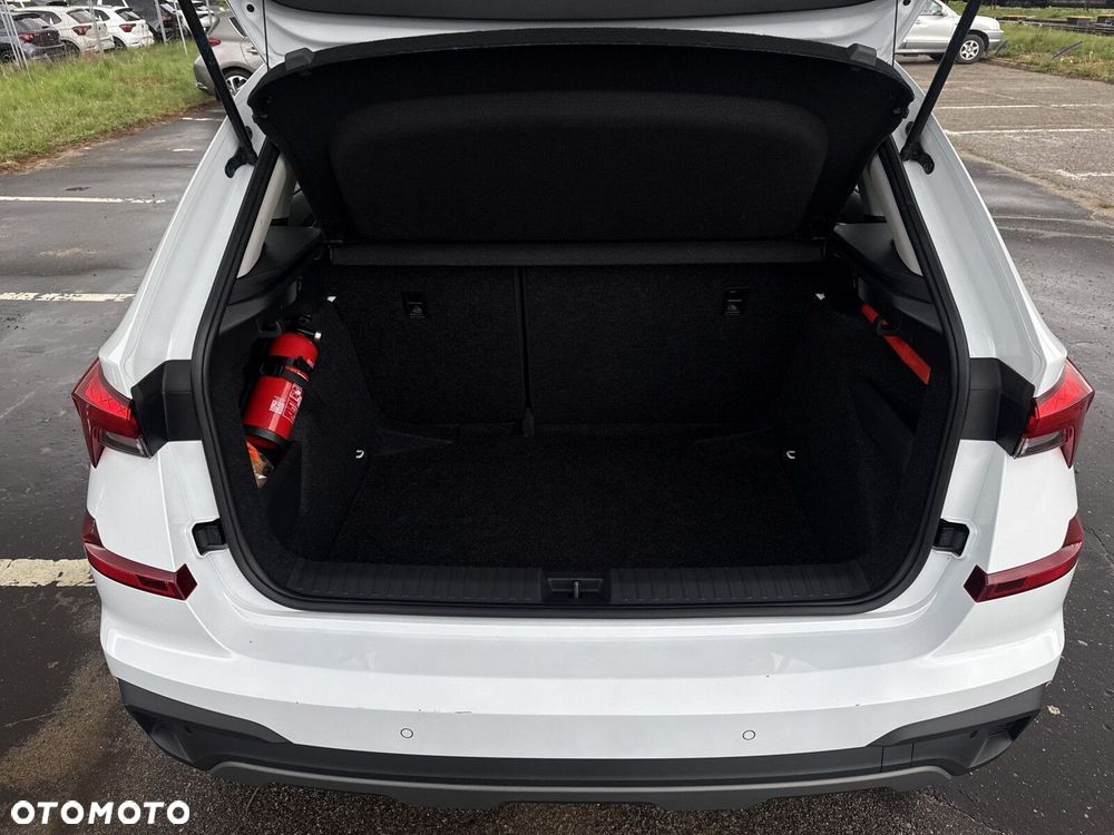 Skoda Kamiq 1.0 TSI Selection DSG - 37