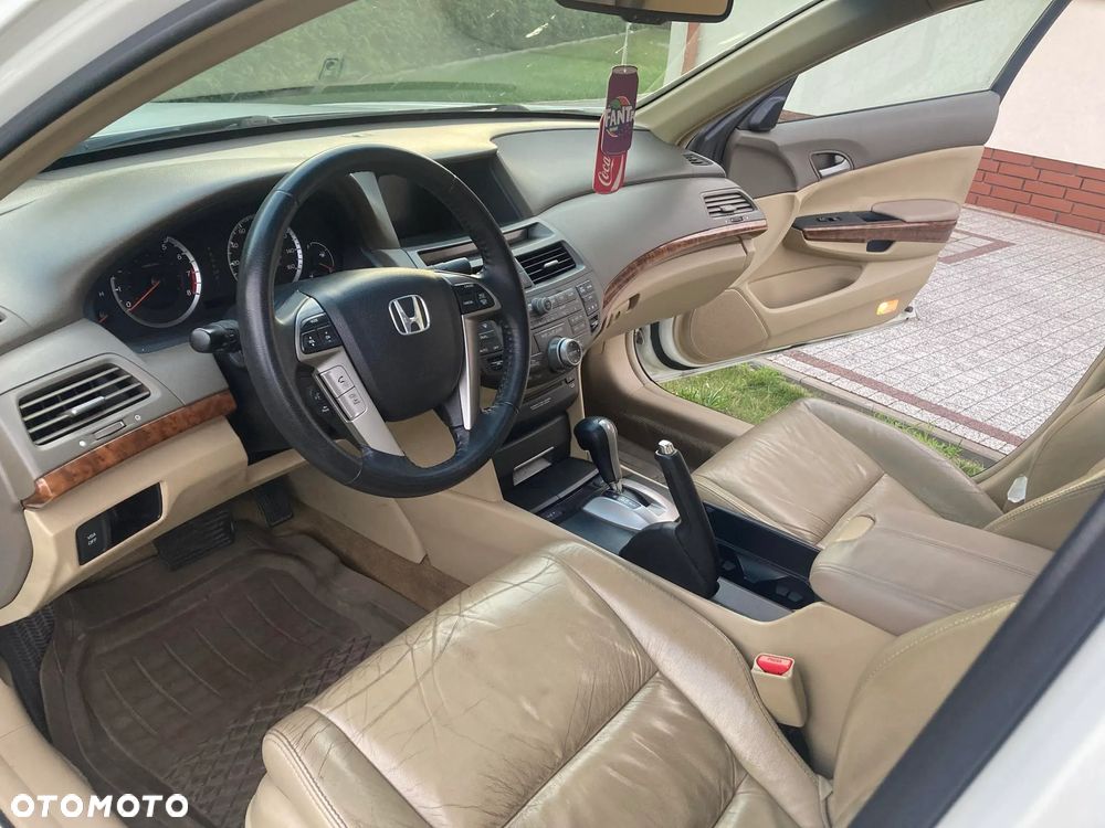 Honda Accord 3.5 V6 EX - 15