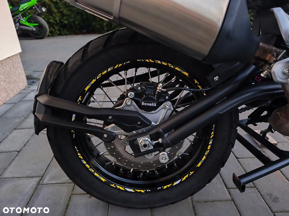 Benelli TRK 502X - 17