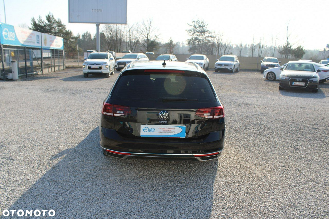 Volkswagen Passat - 7