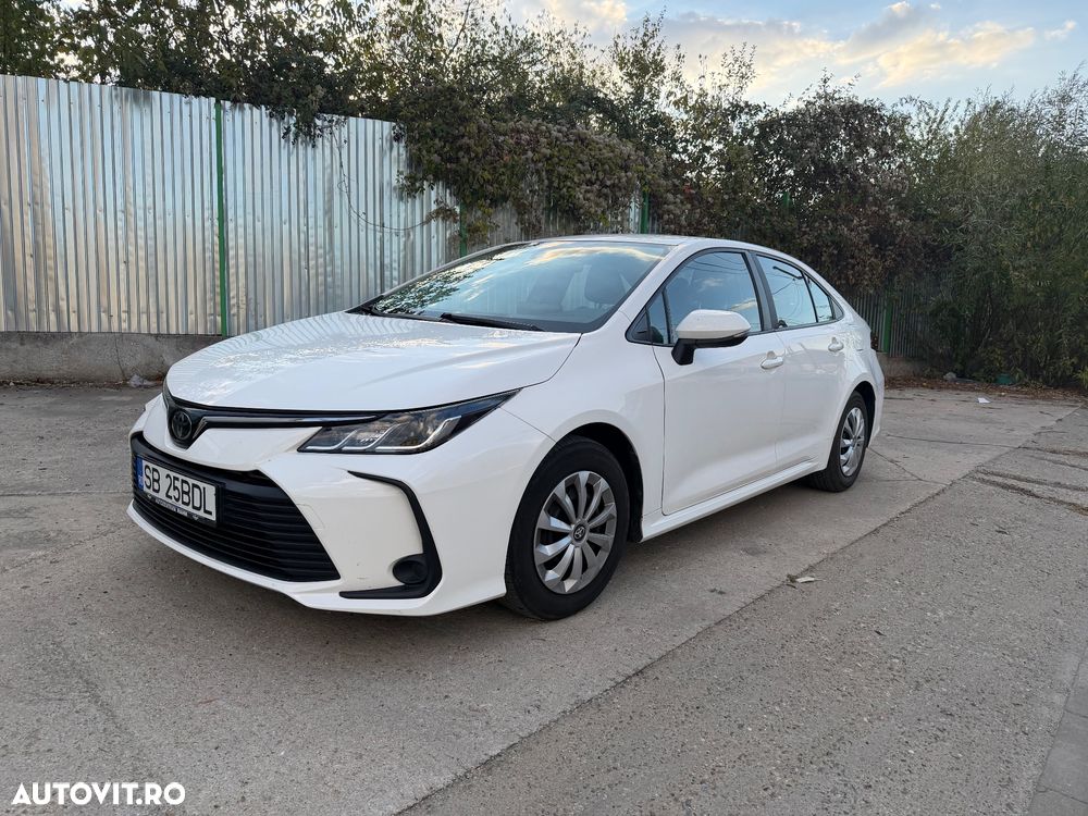 TOYOTA Corolla 2022 — imagine 2