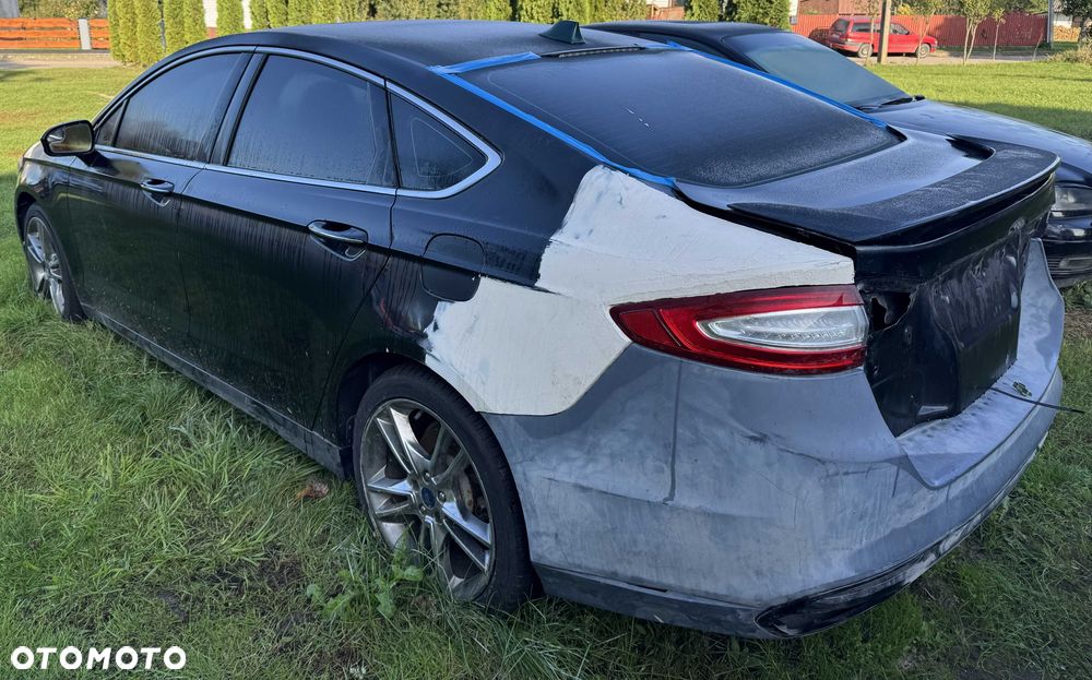 Ford Fusion - 3
