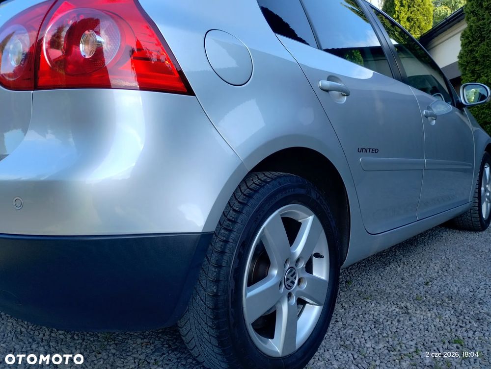 Volkswagen Golf 1.6 United - 15