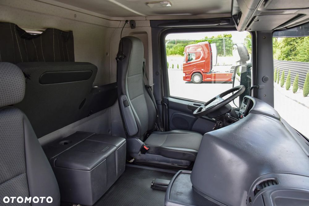 Scania G410 / 6x4 / EURO 6 / HDS PALFINGER PK 17.001 / WYSUW x3 / ROTATOR / CHYWTAK / STEROWANIE RADIOWE / WYWROTKA / HYDROBURTA / AUTOMAT / KAMERA COFANIA / NAWIGACJA / HAK / NISKI PRZEBIEG / 2017 / SERWISOWANY / SPROWADZONY - 40