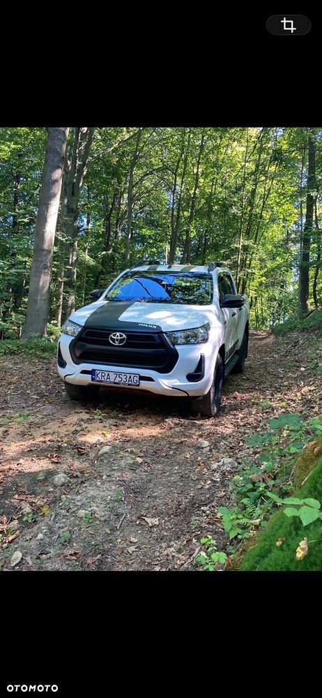 Toyota Hilux - 16