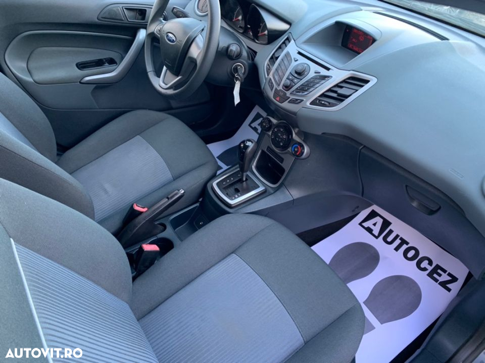 Ford Fiesta 1.4 Autom. Trend - 8