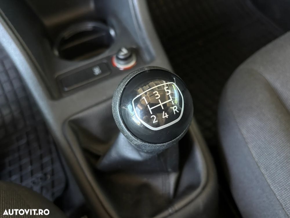 Volkswagen up! - 22