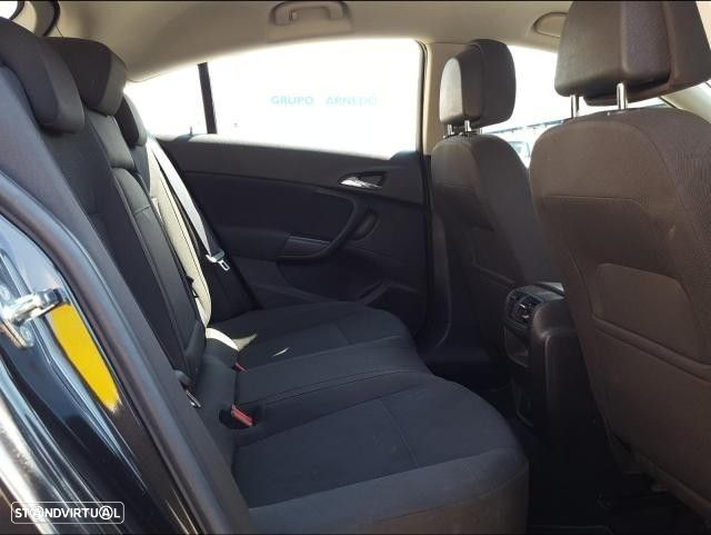 Peças Opel Insignia  2010 - 8