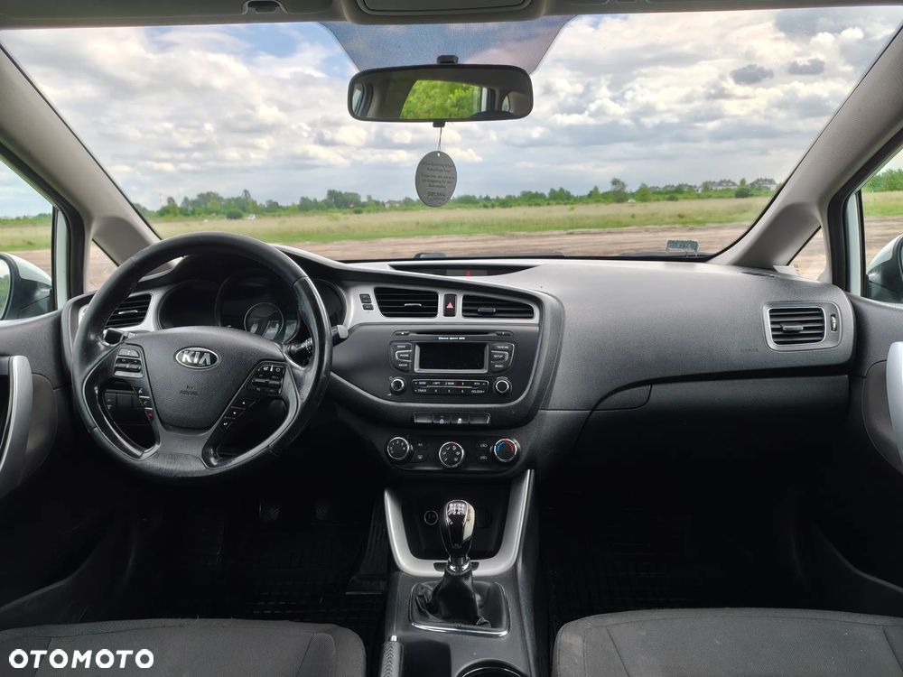 Kia Ceed 1.6 CRDi M - 9