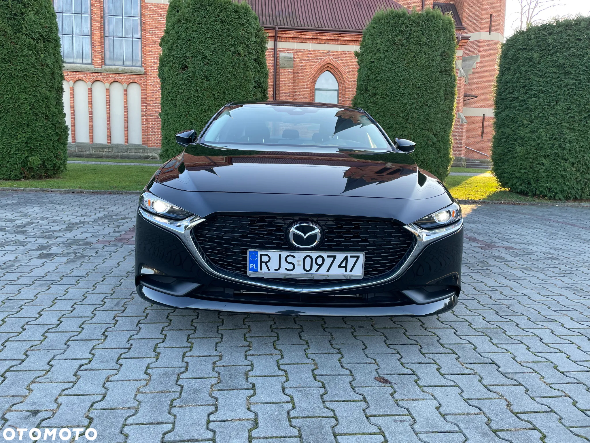 Mazda 3 - 10