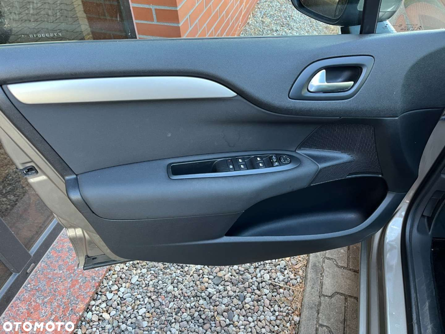 Citroën C4 PureTech 130 Stop&Start PLUS - 18