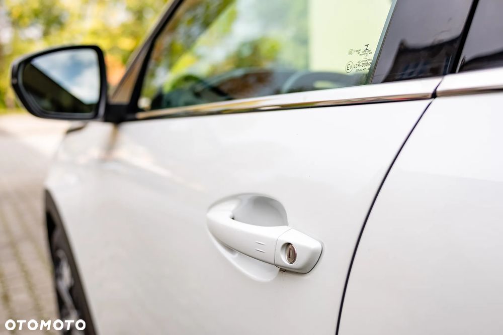 Peugeot 3008 BlueHDi 120 EAT6 Stop & Start Allure - 9