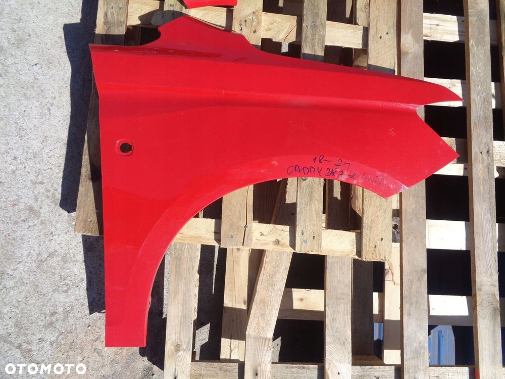 Blotnik PRAWY LEWY PRZOD Volkswagen CADDY 2K7 - 4