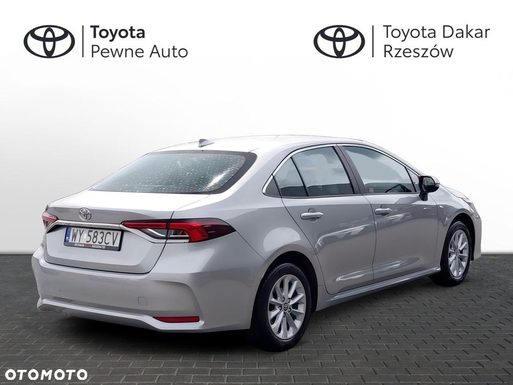 Toyota Corolla - 5