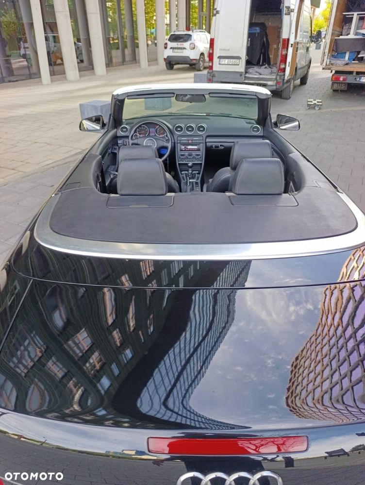 Audi A4 Cabrio 2.4 - 3