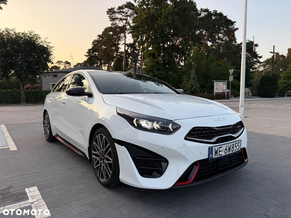 Kia ProCeed 1.6 T-GDI GT DCT - 1
