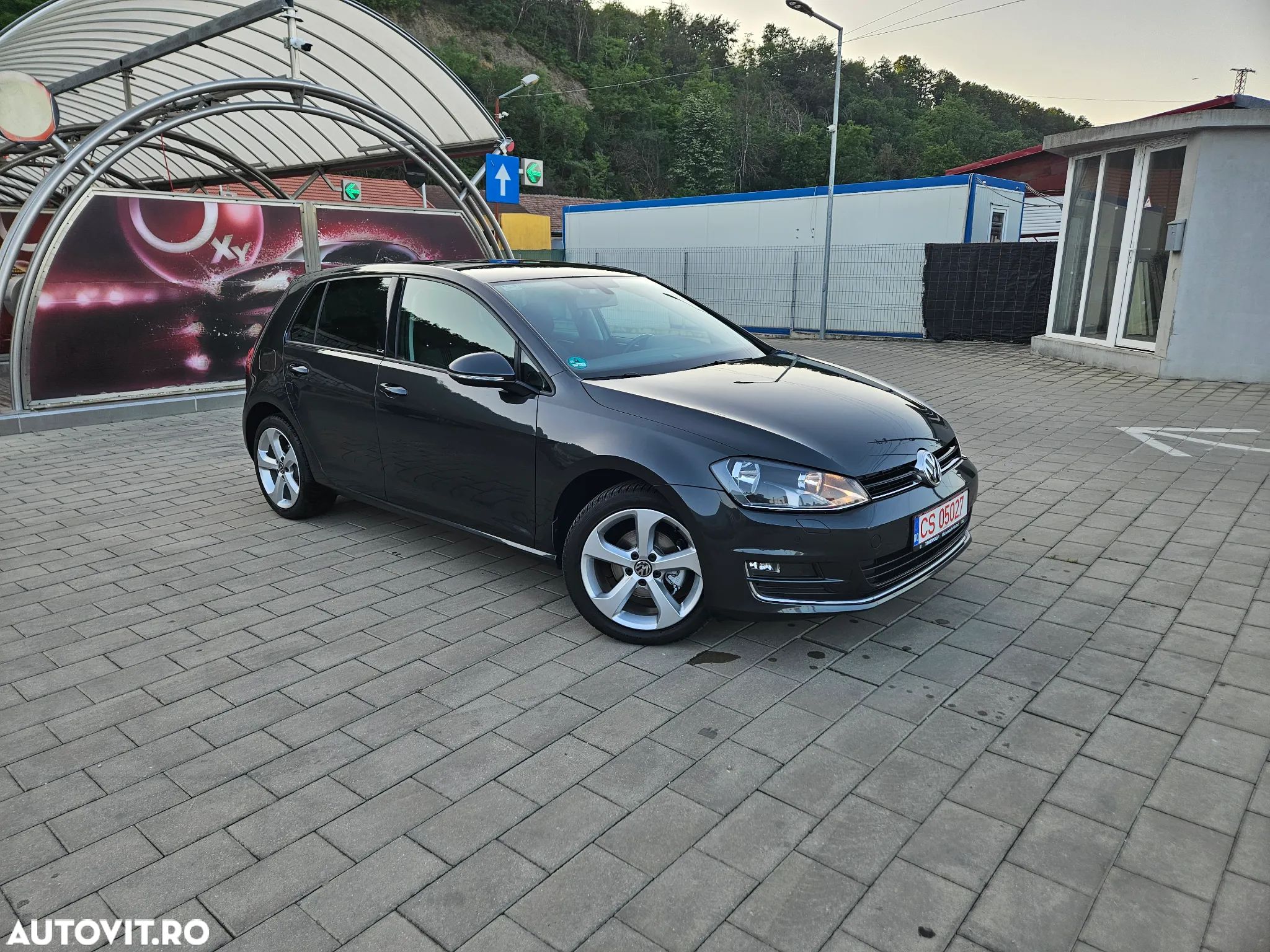Volkswagen Golf 1.2 TSI BlueMotion Technology Allstar - 1