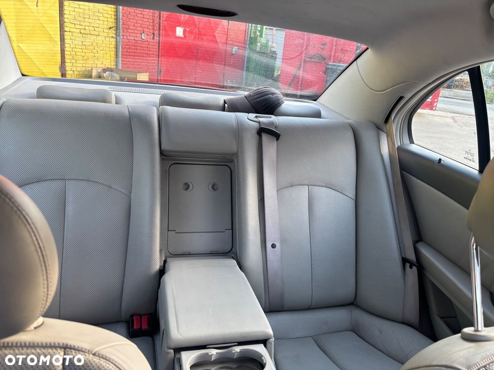 Mercedes-Benz Klasa E 320 CDI Elegance - 11