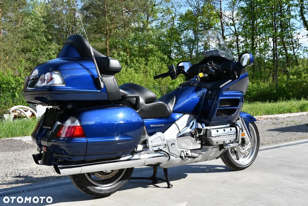 Honda GL - 6