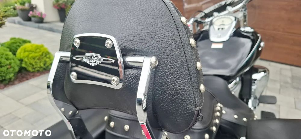 Suzuki VL 800 Volusia - Boulevard C50 - 17