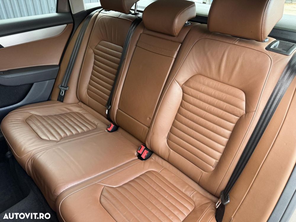 Volkswagen Passat - 11