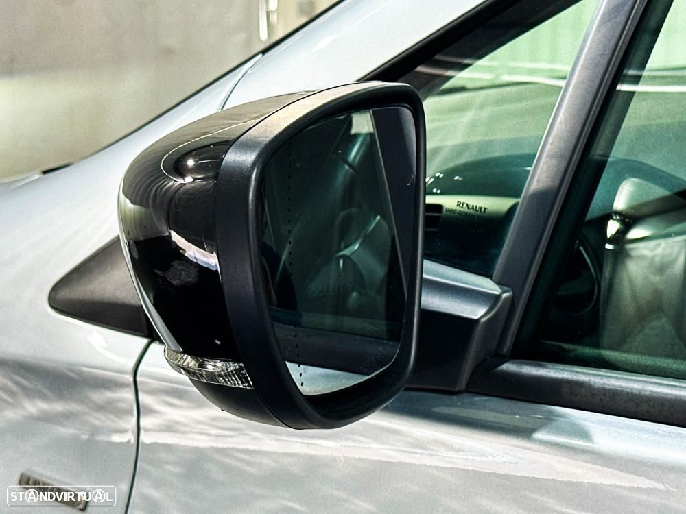 Renault Zoe (c/ Bateria) Limited 50 - 17